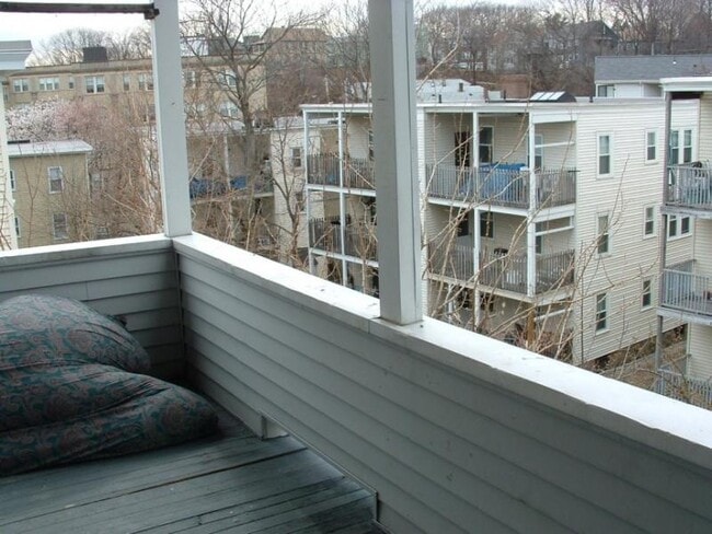 Building Photo - 12 Ransom Rd