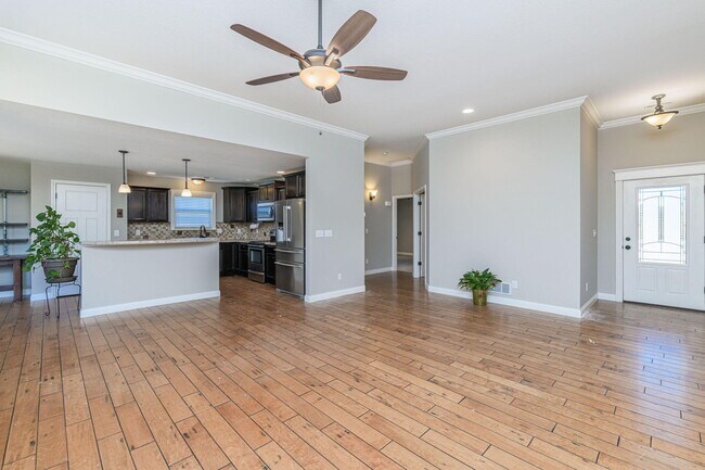 Building Photo - 4007 Abbington Terrace