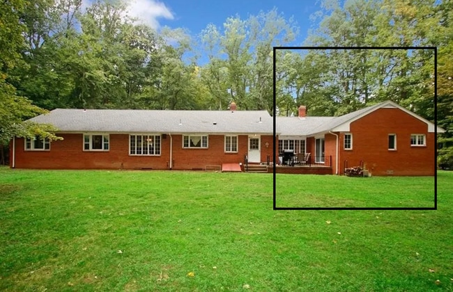 Building Photo - 12 Jenick Ln