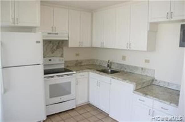 Photo - 2 Bdrm/1 Bath in Makiki - The Consulate House