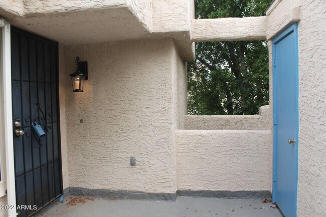 Foto del edificio - 9423 59th Ave