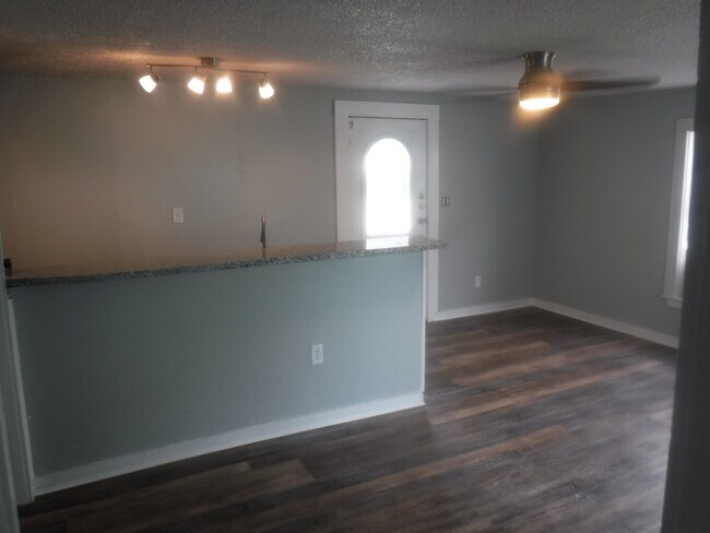 Building Photo - 3719 Avenue O Ave