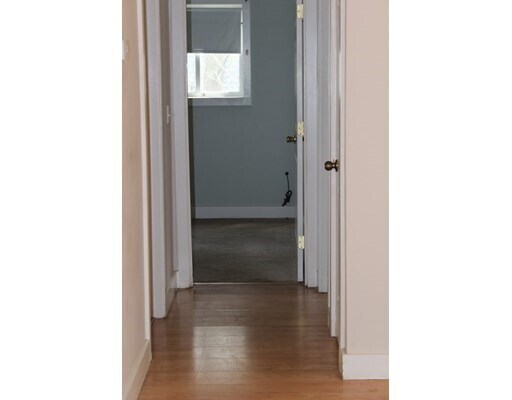 Building Photo - 255 Danforth St