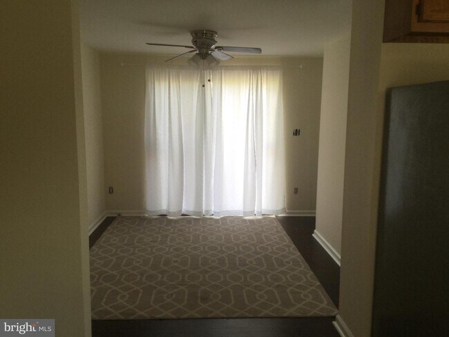 Foto del edificio - 1231 Fieldsboro Rd