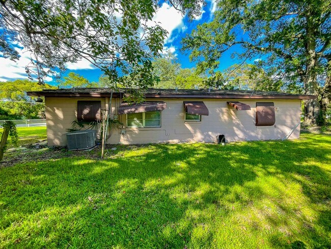 Foto del edificio - Charming 3 Bedroom, 2 Bathroom Home in the...