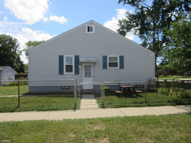 Building Photo - 2 br, 1.5 bath House - 3186 Bacon Ave