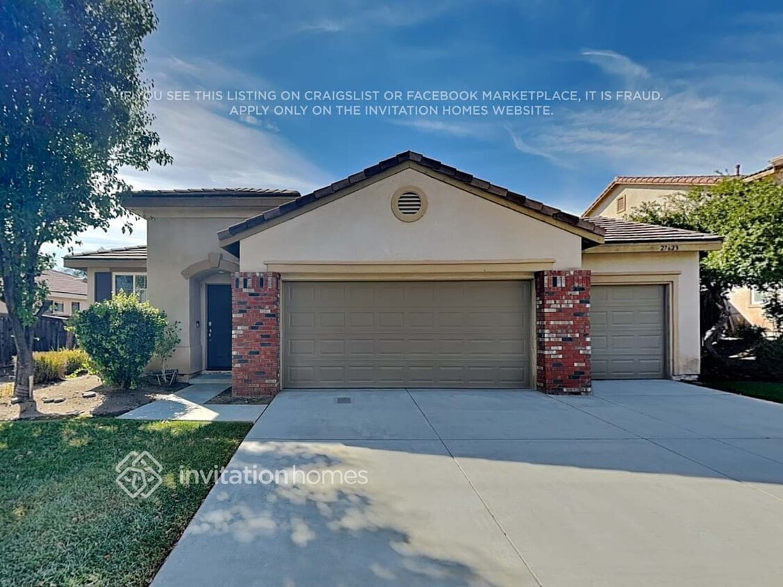 Foto principal - 27623 Mangrove St