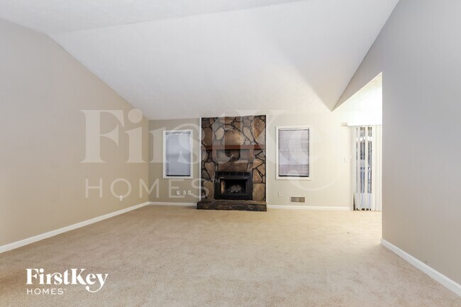 Foto del edificio - 7324 Caribou Trail