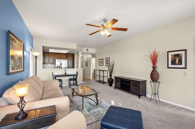 Foto del edificio - 5865 Friars Rd