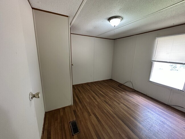 Building Photo - 13995 Hwy 73 Lot 10