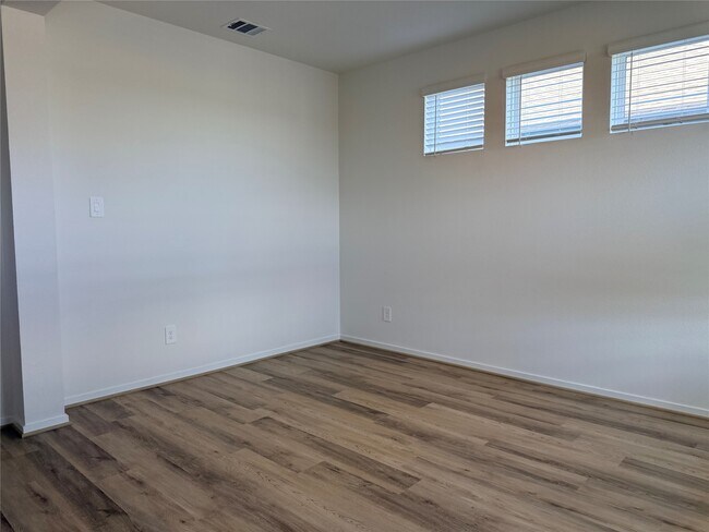 Foto del edificio - 14024 Granger Pointe Ln