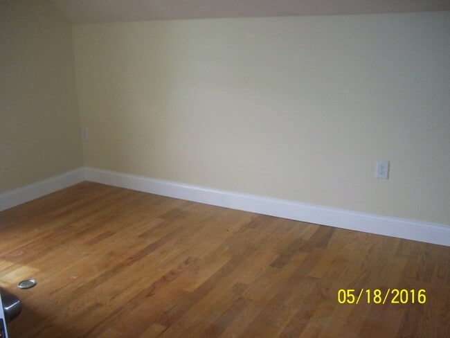 Building Photo - 177 Methuen St