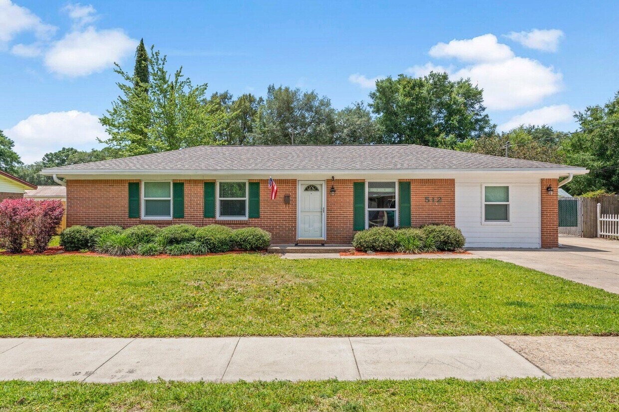 Foto principal - 512 23rd St