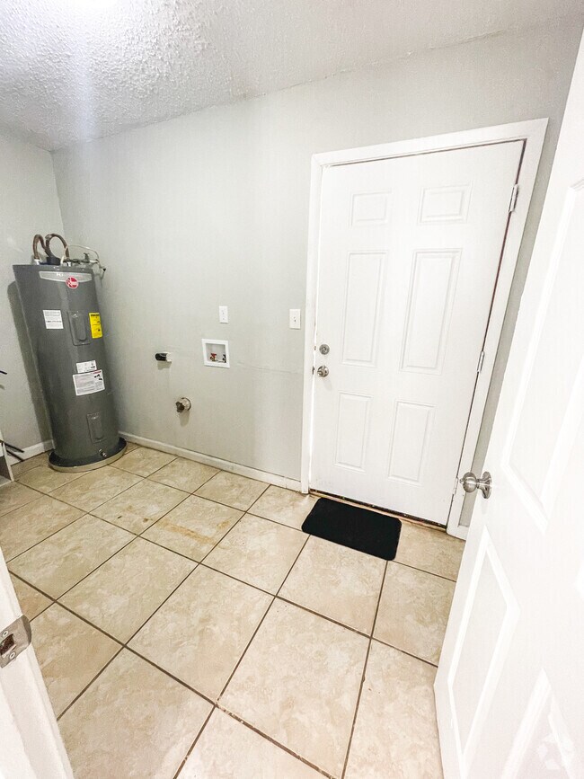 Best Luxury Old Hickory Apartments for Rent Pensacola, FL 2 Rentals