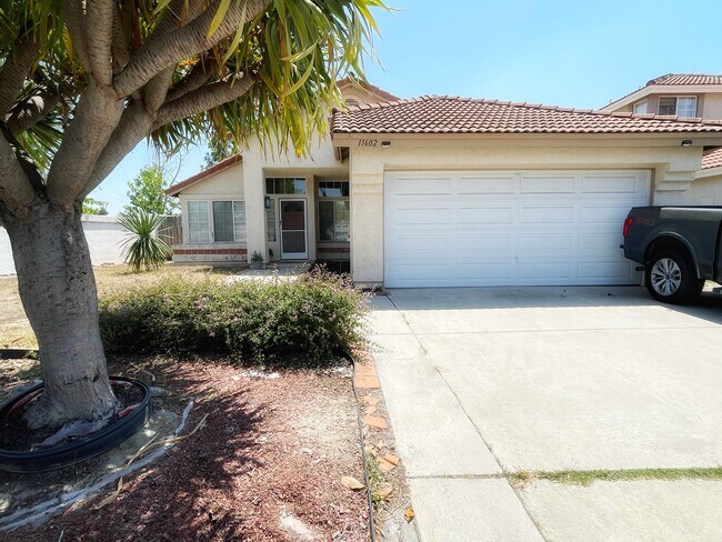 Foto del edificio - 11602 Thomas Hayes Ln