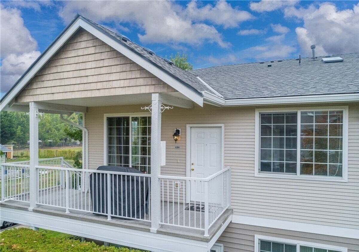 1002 9th Ave SE, Puyallup, WA 98372 House Rental in Puyallup, WA