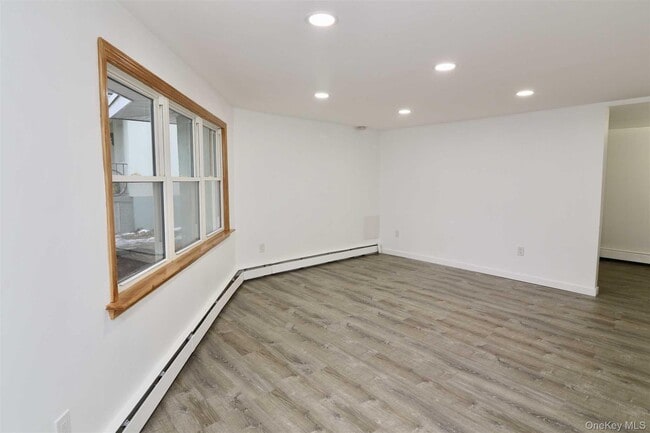 Foto del edificio - 128 Catherine St