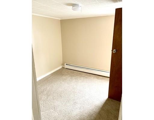 Building Photo - 35 Water St