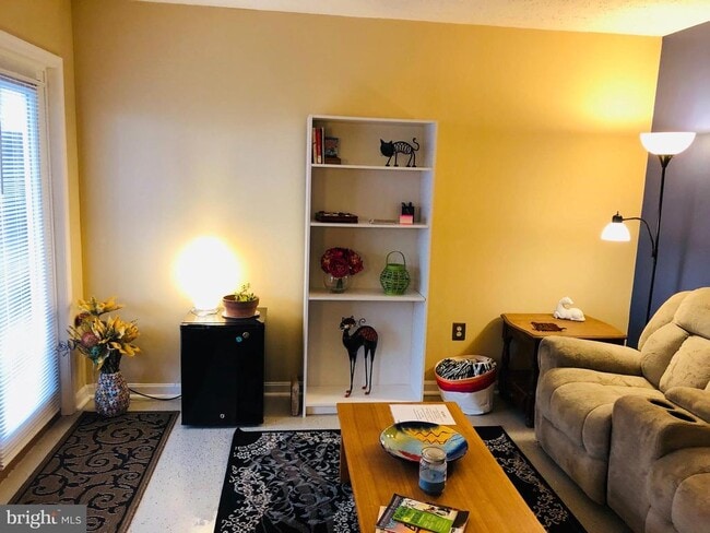 Building Photo - 11052 Sentry Ridge Rd