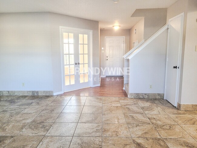 Building Photo - 5611 Olive Branch Way