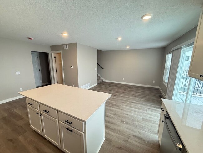 Building Photo - End Unit Luxury New Construction Townhouse Available Now, Lower Family Room, 4 Baths, Loft Area
