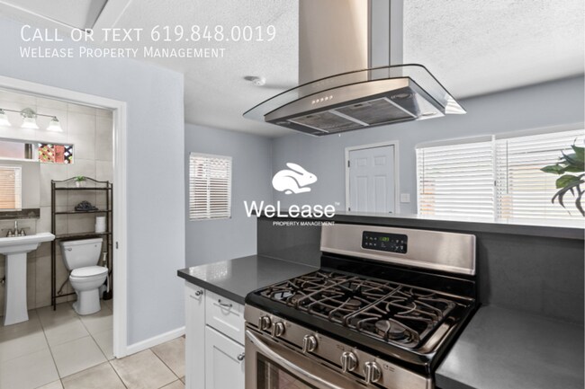 Building Photo - Hard to Find Affordable 1 Bed 1 Bath in Sa...