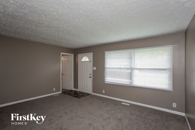 Foto del edificio - 6072 Bettcher Ave