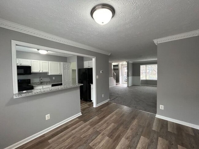 Building Photo - 3 Bedroom Opportunity Area (BRHP/HCVP)