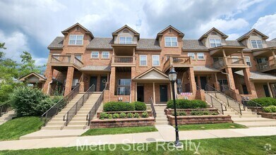Building Photo - 2749 Barclay Way