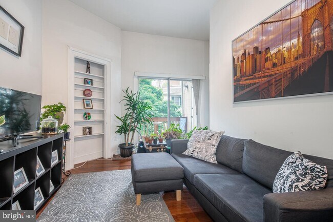 Foto del edificio - 260 S 9th St