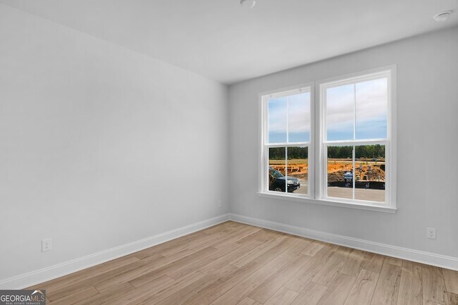 Foto del edificio - 267 Dendron Dr