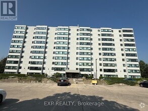 Building Photo - 600-600 Grenfell Dr