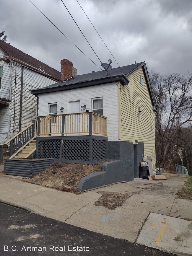 Building Photo - 2 br, 2 bath House - 641 Margaret Street