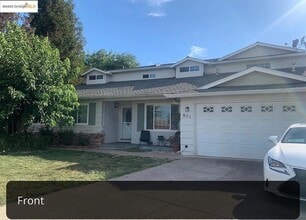 Building Photo - 951 Lexington Pl
