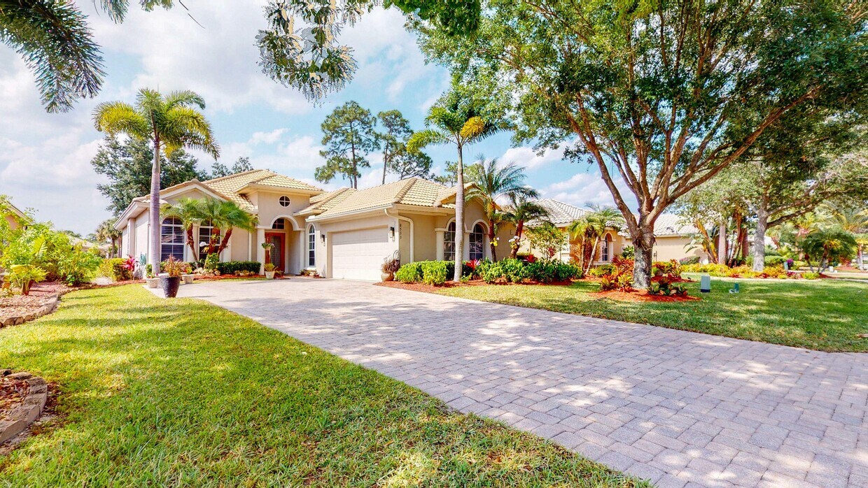 Foto principal - 8533 Belfry Pl