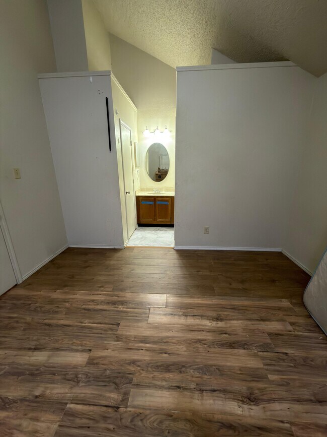Foto del edificio - 6408 Brookhaven Trl