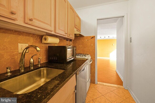 Foto del edificio - 4515 Willard Ave