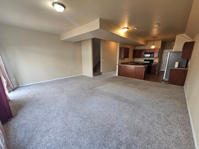 Building Photo - 5352 Canadian Rose View