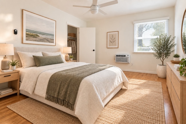 Interior Photo - 3800 Albright Ave