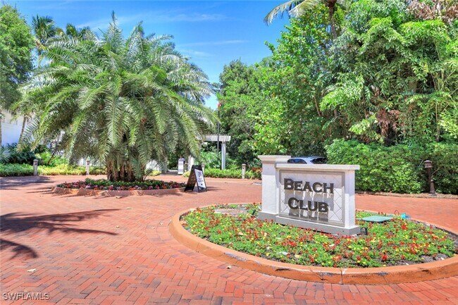 Foto del edificio - 8720 Bay Colony Dr