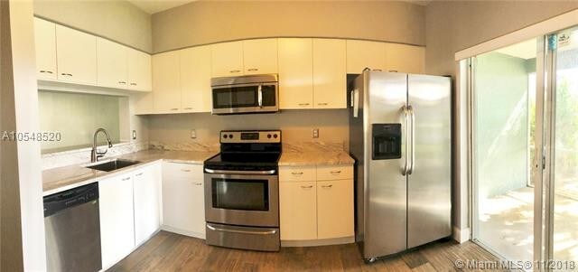 Building Photo - 5300 Jubilee Way