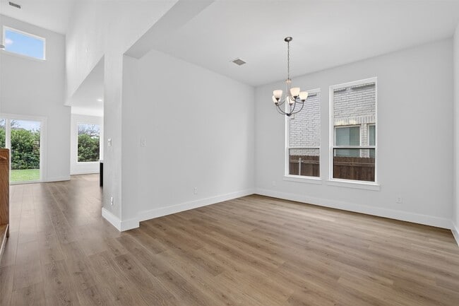 Building Photo - 6009 Firefox Ln