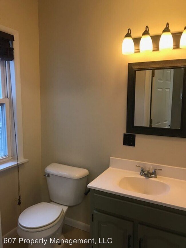 Building Photo - 4 br, 1.5 bath House - 24 Pearl Ave