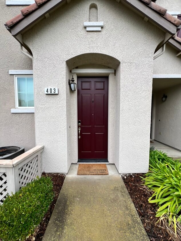403 Picasso Way Unit 403, Folsom, CA 95630 Condo for Rent in Folsom, CA