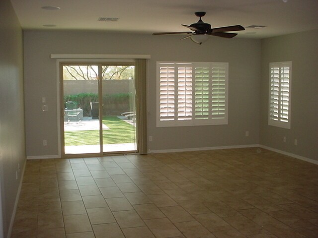 Building Photo - Stunning Fireside at Desert Ridge home with resort style back yard.
