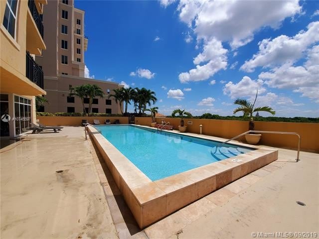 Building Photo - 357  Almeria Ave  1004 Coral Gables FL 33134