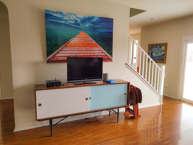 Foto del edificio - 614 Glacial Stream Ln