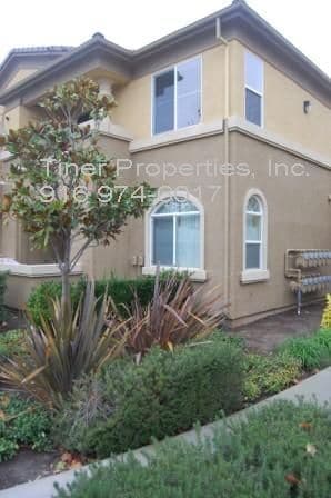 Primary Photo - 1900 Danbrook Dr