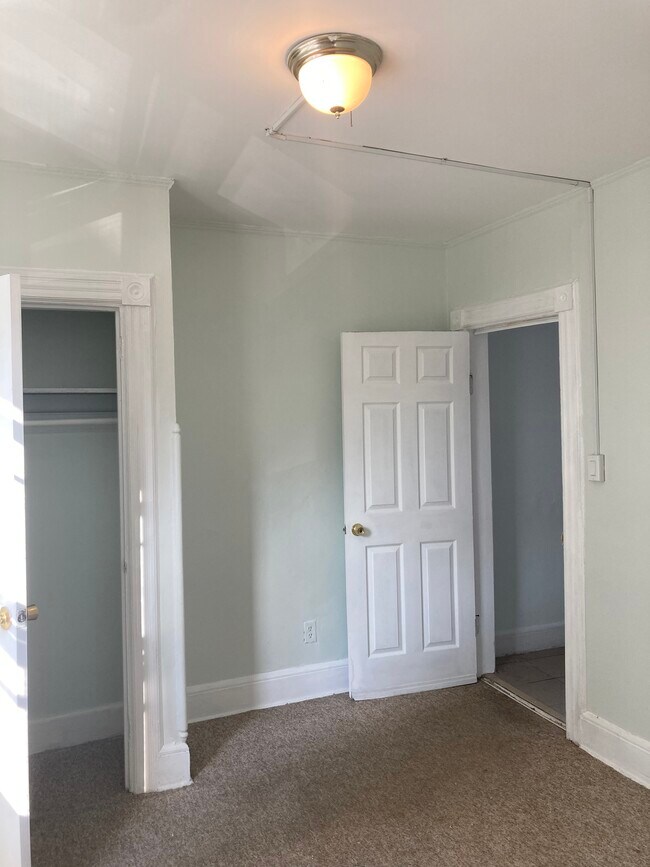 Bedroom - 21 Congress St