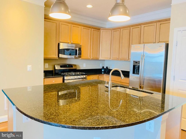 Foto del edificio - 23432 Twin Falls Terrace